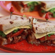 贅沢コンビーフサンド☆