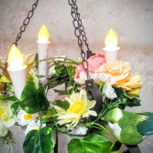 百均材料&造花でフラワーシャンデリアを手作り