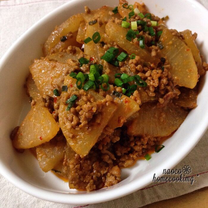ひと手間かけて〜染みしみ♪♪  簡単*大根と豚ひき肉のピリ辛味噌炒め