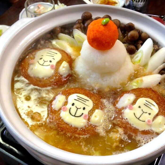 グツグツ煮ると…。