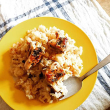 ドライトマトのオイル漬け&チキンの炊飯器で簡単オシャレピラフ