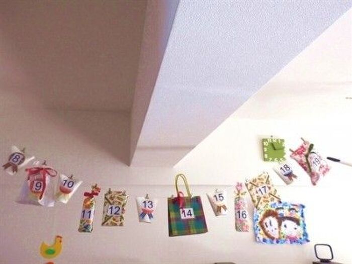 紐に目玉クリップで留めて完成☆