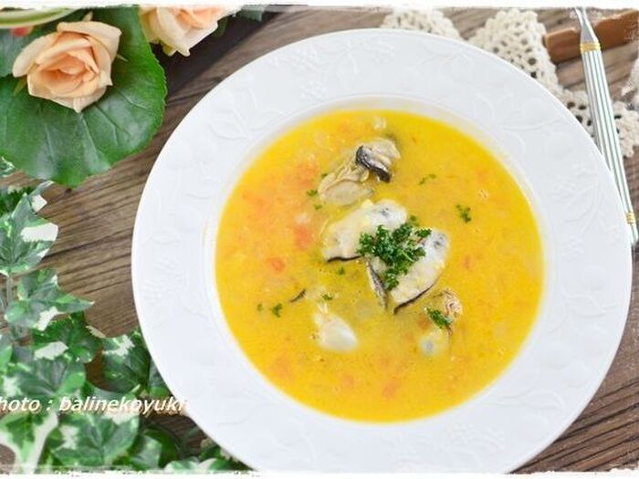 【レシピ】黄金スープでおもてなし！牡蛎のサフランクリームスープ