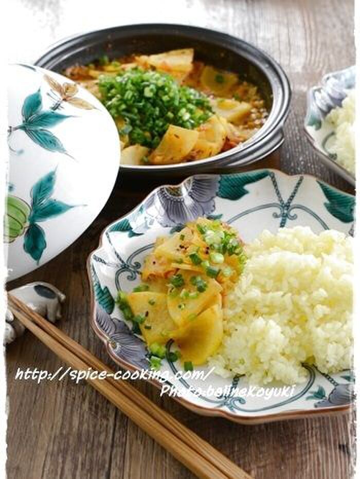 【レシピ】スパイスで作る!ヘルシー&スパイシー大根とネギのスパイスカレー