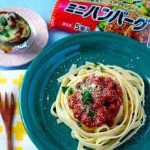 お弁当に大活躍!定番ハンバーグ