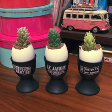 セリアさんのエッグスタンドを男前インテリアに