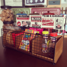 100均の焼き網とボックスで、アメリカンな小物入れ