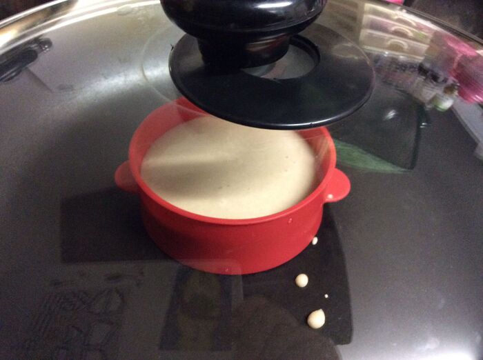 いつも通りにホットケーキの生地を作る。