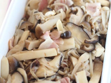 レシピ【常備菜に!!きのことベーコンのソテー】