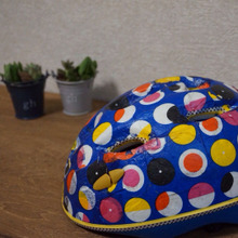 割れたヘルメットをデコパージュリメイク