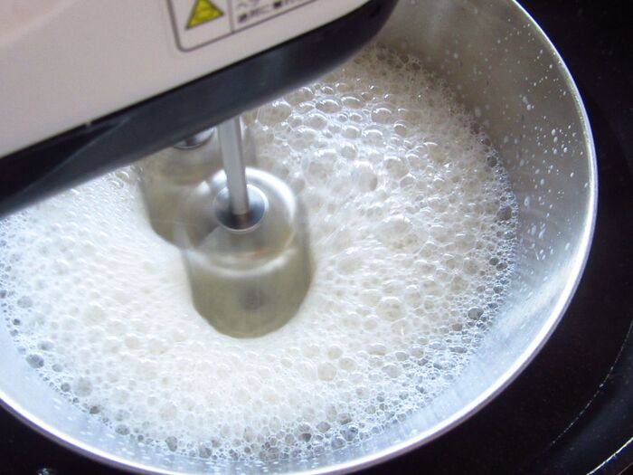 豆乳メレンゲを作る