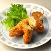 アボカドカツ~ピリ辛ゴマダレと一緒に