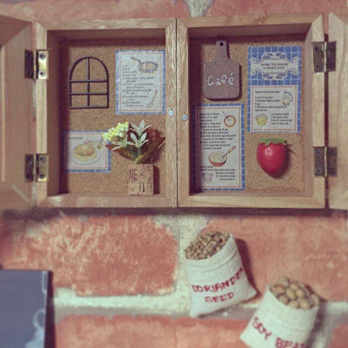 ④扉を開けるとこんな感じです