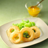 オニオンフライのサラダ~オレンジソースをそえて