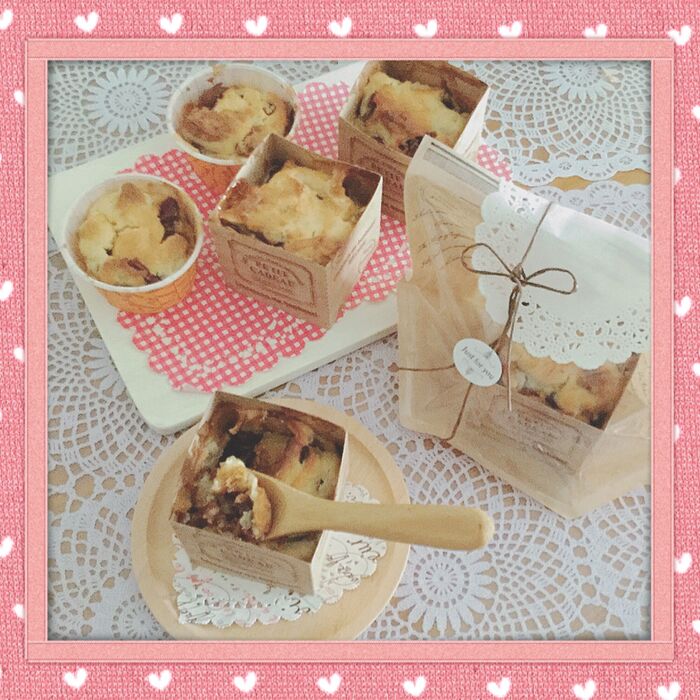 ボール1つ*HMに混ぜて焼くだけ♡超簡単なヘルシーケーキ♪チョコとビスケは手で砕いて入れるだけ☆