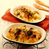 魚焼きグリルで簡単! 鮭ときのこのクリームドリア