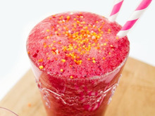 【レシピ】5分で簡単!ミックスベリースムージー