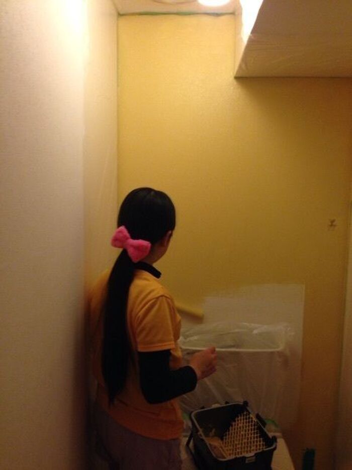 タイルを貼る前にペイント!