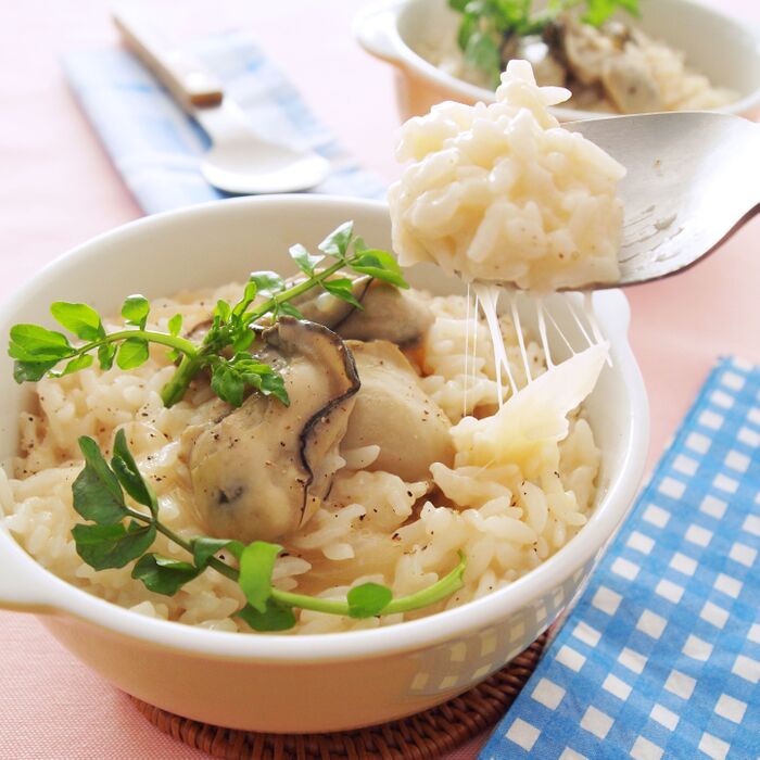 寒い冬に食べたいとろ~り「牡蠣のチーズリゾット」