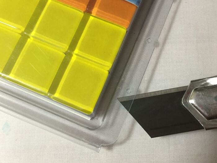 ケースを綺麗に開ける