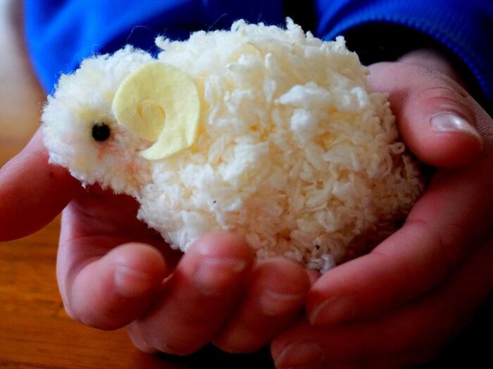 ポンポンでふわふわ羊ちゃん♡