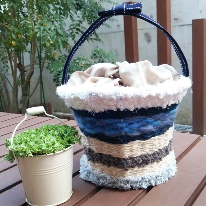100均アイテムをベースに☆簡単かご風バッグ