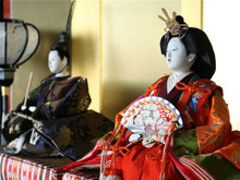 ひな人形を出す時、これだけでしまうのが楽に♡