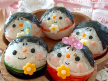 コロコロ〜♡簡単なひな祭りのおにぎり♡キャラ弁