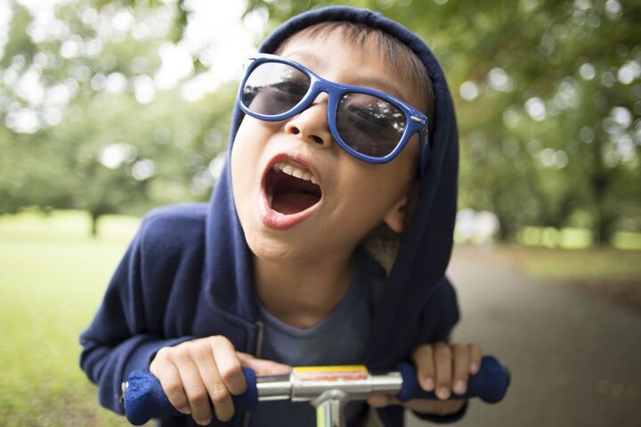 男の子の子育てあるある!思わず笑っちゃう”珍行動”集