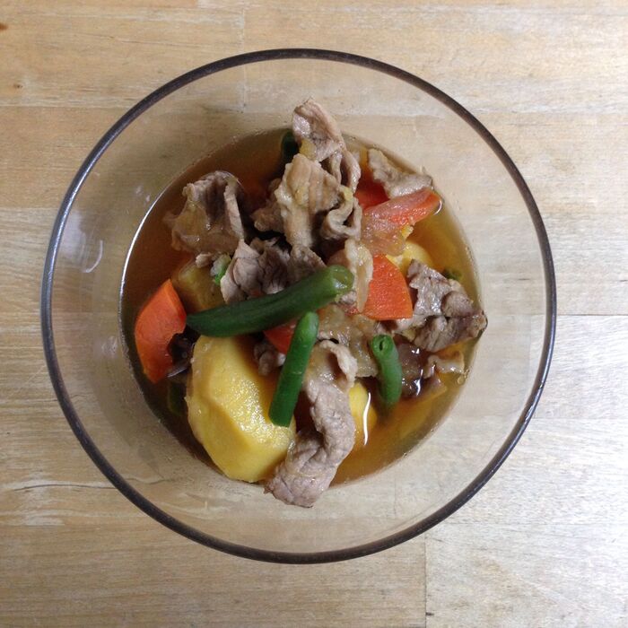 メインは、入れてくだけの*簡単肉じゃが