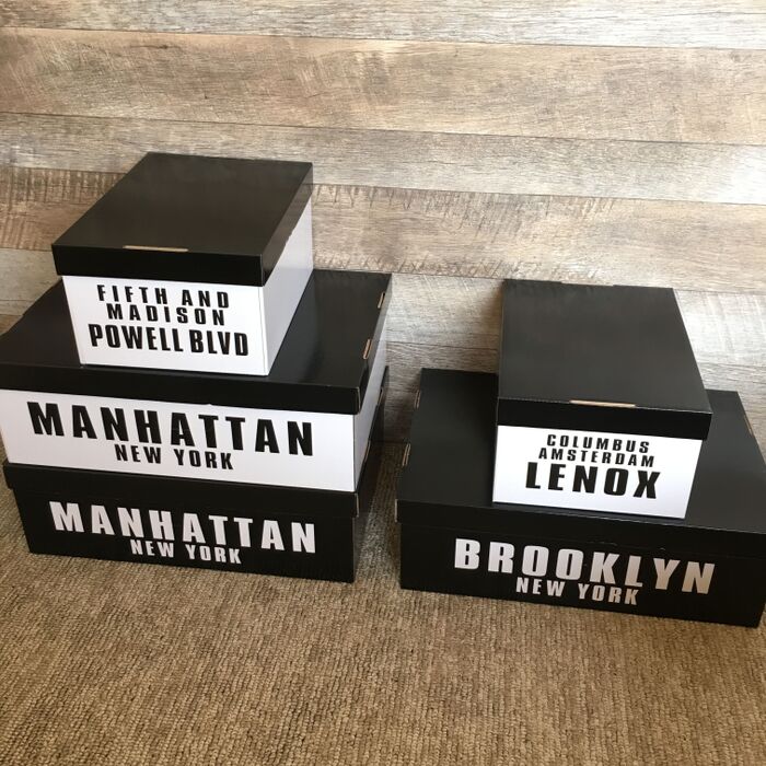 そのまま使える。セリアのカラーボックス用ペーパーボックス