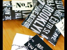 作っておくと便利!画用紙でラッピングタグ☆