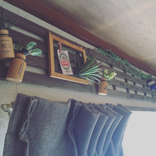 100均のすのこ4枚を天井の空いてるスペースに