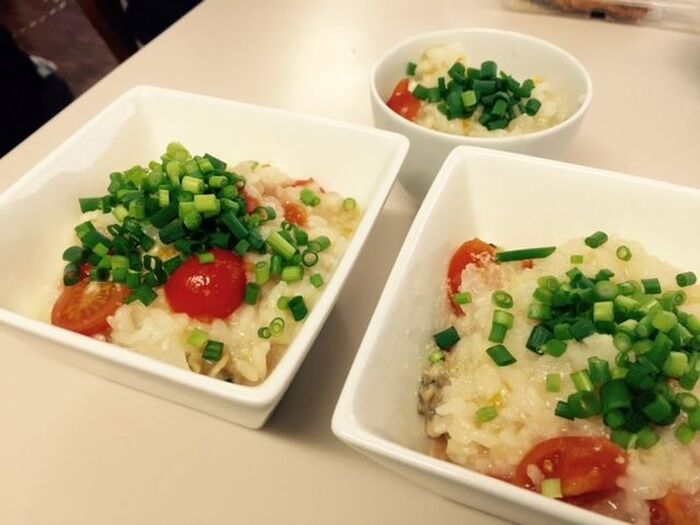 旦那が挑戦:冷凍シーフードミックスを使った簡単和風リゾットの作り方