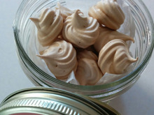 材料2つ‼食べ過ぎに注意❤メレンゲクッキー✨