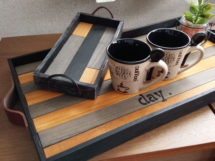 100均のすのこでカフェ用トレイに