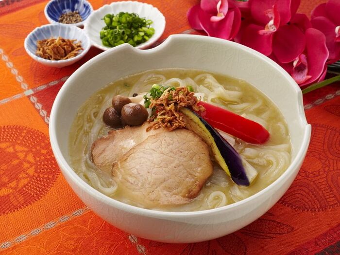 顆粒で簡単レシピ♪タイ料理「グリーンカレーフォー」