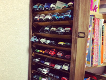 廃材組み合わせ見せたくなるトミカ収納