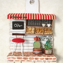 セリアカッティングボードでカフェ風小物掛け