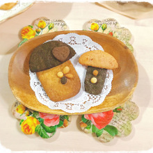 100均のクッキー型で☆卵なし◉昔懐かしレトロなおうちクッキー♡