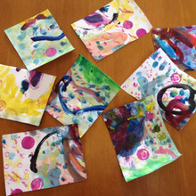 落書きも有効活用♪子供の絵画の使い途