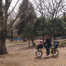 子乗せ電動自転車をアトラクションに♪