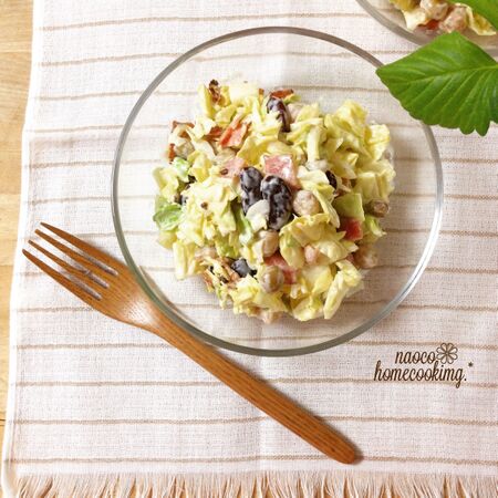 春キャベツとミックスビーンズコールスロー