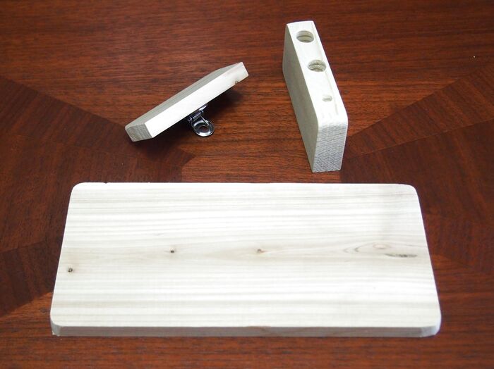 ① 3枚の板を用途別に作ってボンド付けします