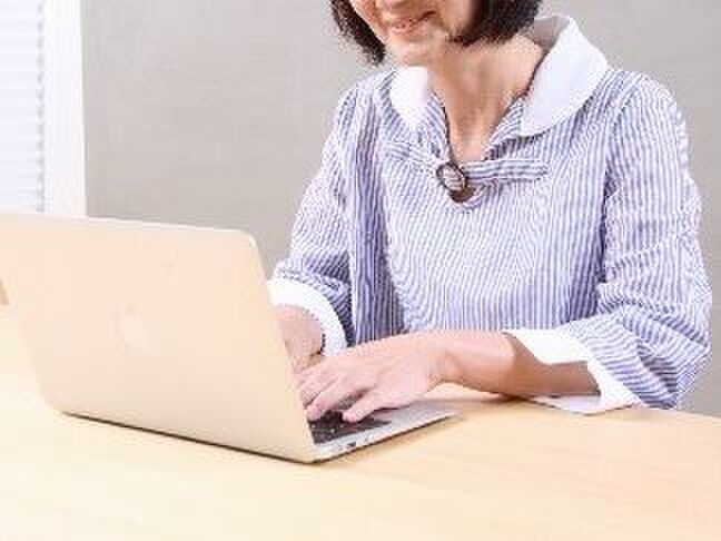 全国の主婦にアンケート!ネットショッピングの経験や買ったものは…!?