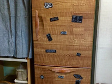 キッチンDIY!セリアのリメイクシートで冷蔵庫を変身♪