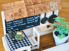 100均桐箱で出来ちゃう!ミニチュアカフェの作り方