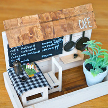 100均桐箱で出来ちゃう!ミニチュアカフェの作り方