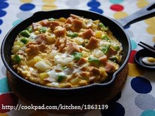 【缶詰レシピ】スキレットで♪ツナ缶スパニッシュオムレツ