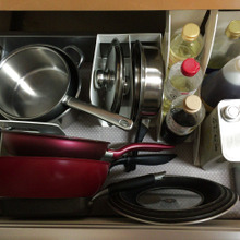 オール100均で☆使いやすい☆キッチンのコンロ下収納